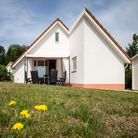 Chateau Cazaleres, Villa 72, Avec Superb Vue And Different Pools! Daumazan-sur-Arize